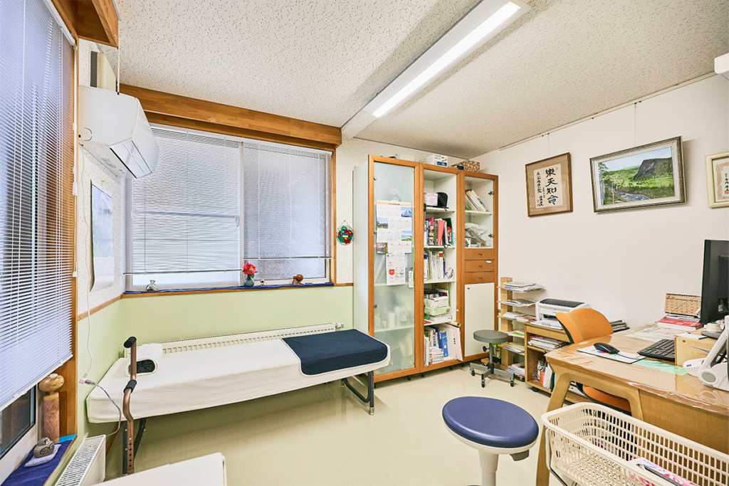 診察室2